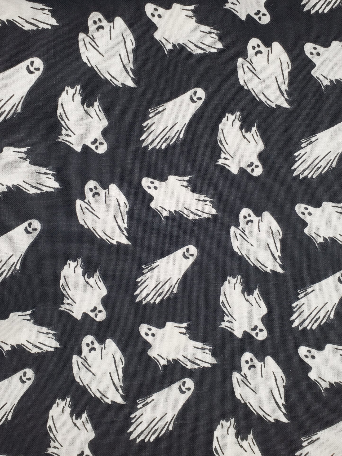 Glow in the Dark Black Ghosties