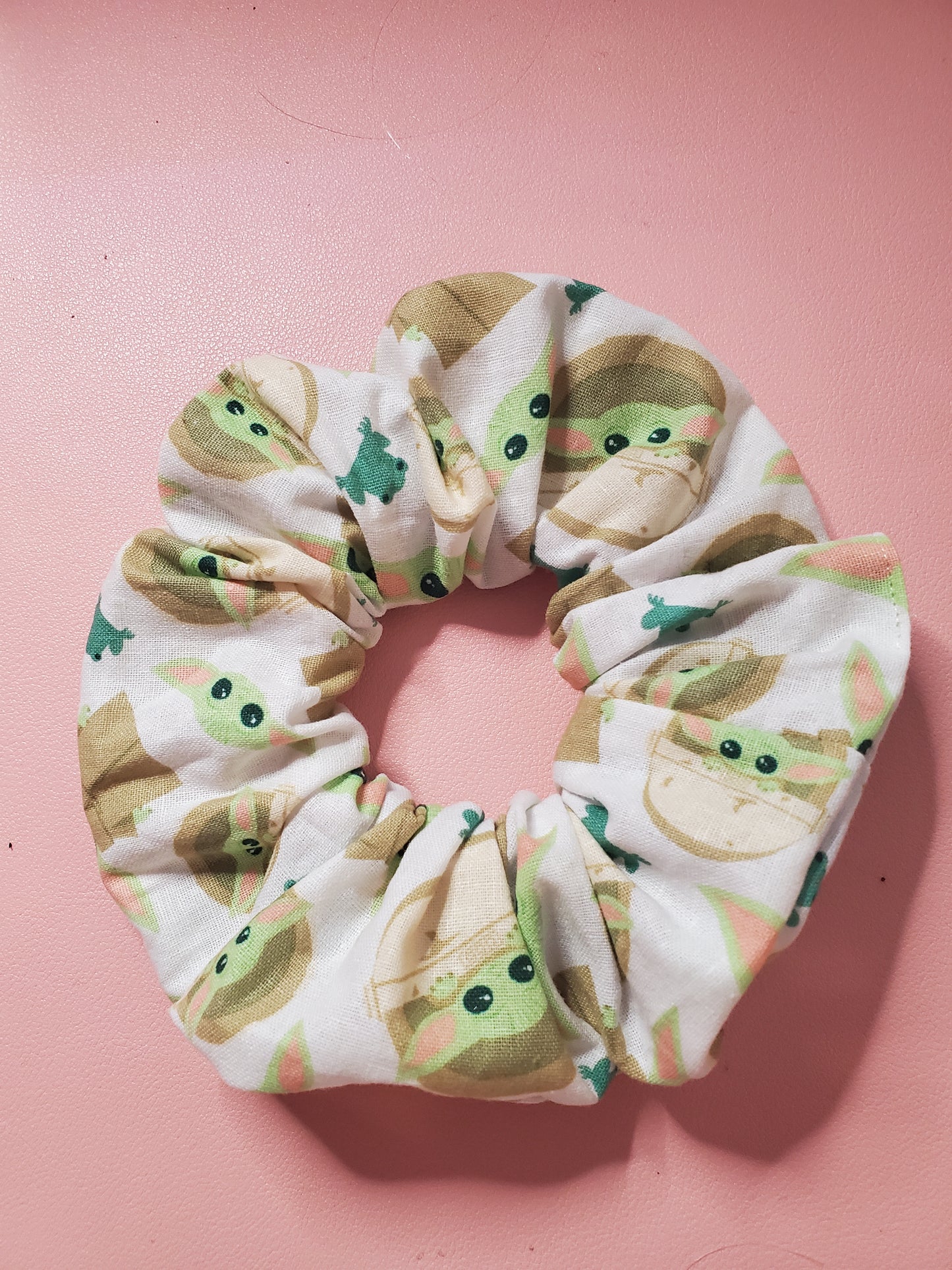 Baby Yoda With Froggy